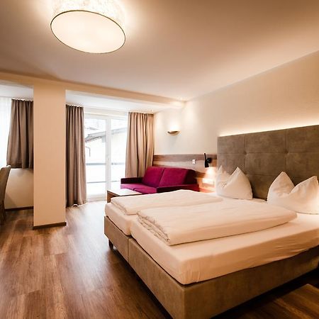 טוקס Aparthotel Dorfplatzl Garni מראה חיצוני תמונה