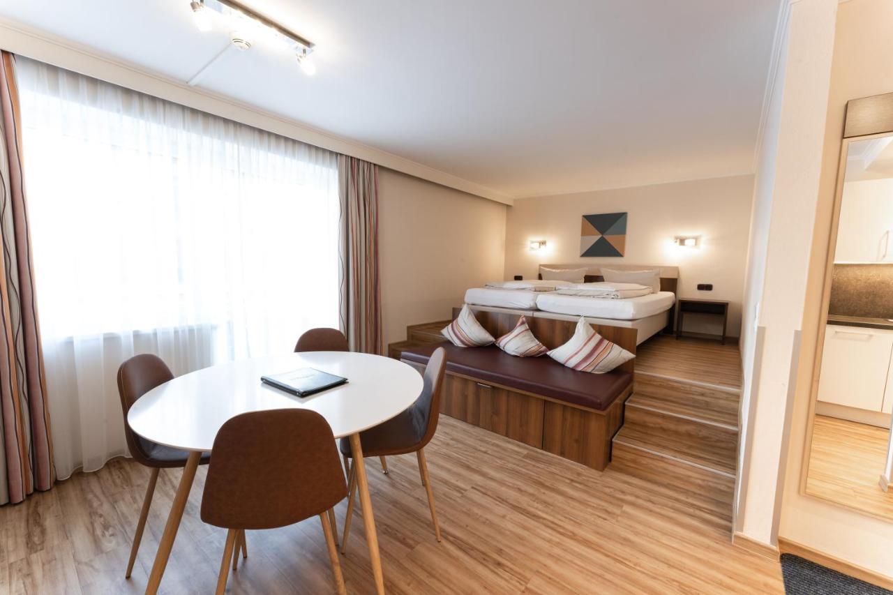 טוקס Aparthotel Dorfplatzl Garni מראה חיצוני תמונה