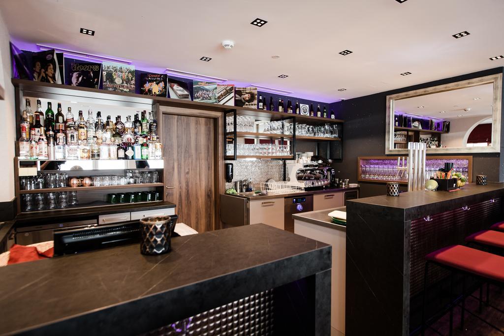 טוקס Aparthotel Dorfplatzl Garni מראה חיצוני תמונה