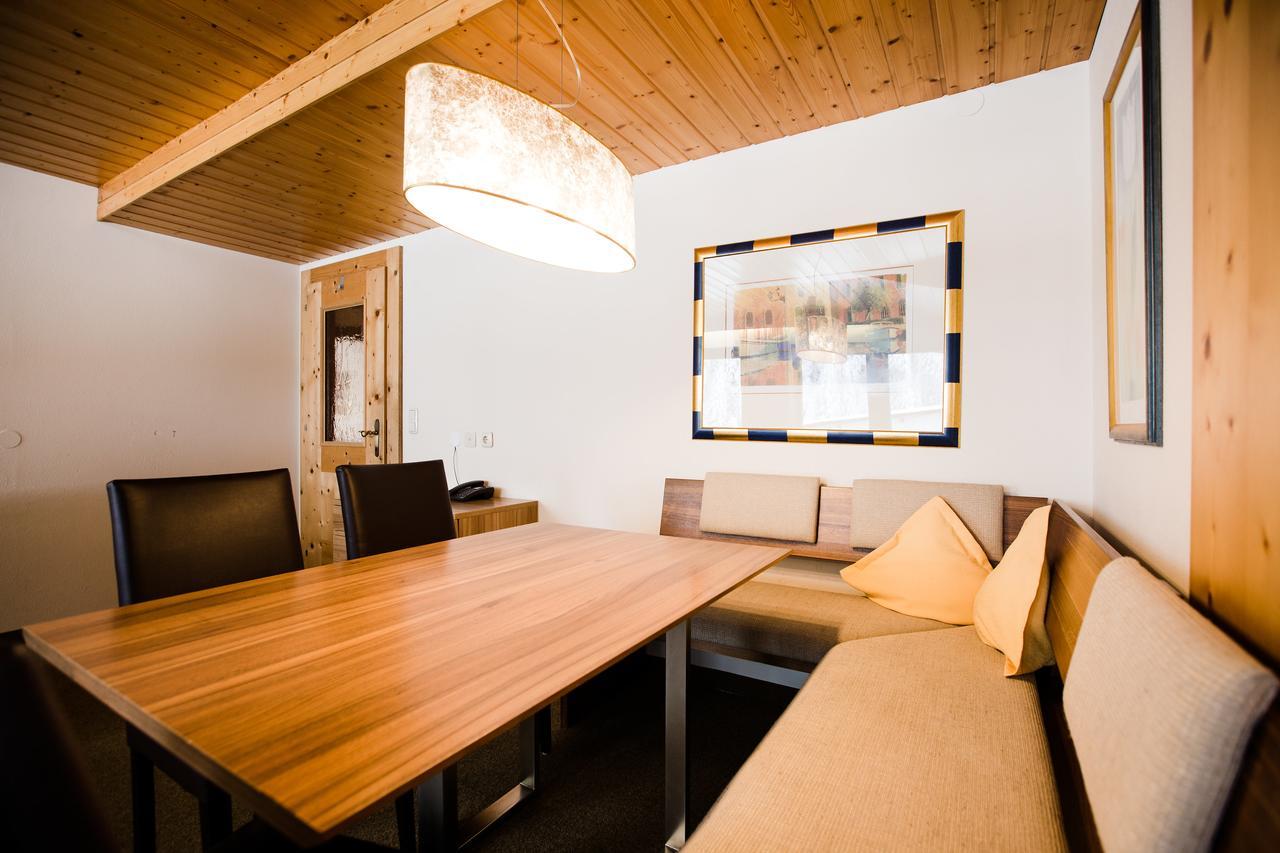 טוקס Aparthotel Dorfplatzl Garni מראה חיצוני תמונה