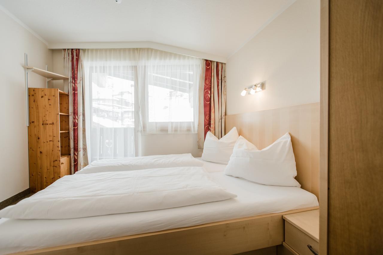 טוקס Aparthotel Dorfplatzl Garni מראה חיצוני תמונה